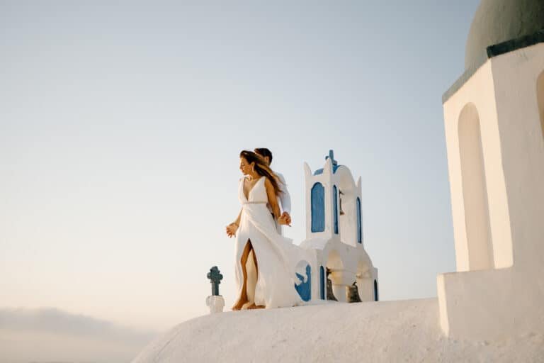 High Romance in a Volcanic Island of Greece: Santorini Photographer