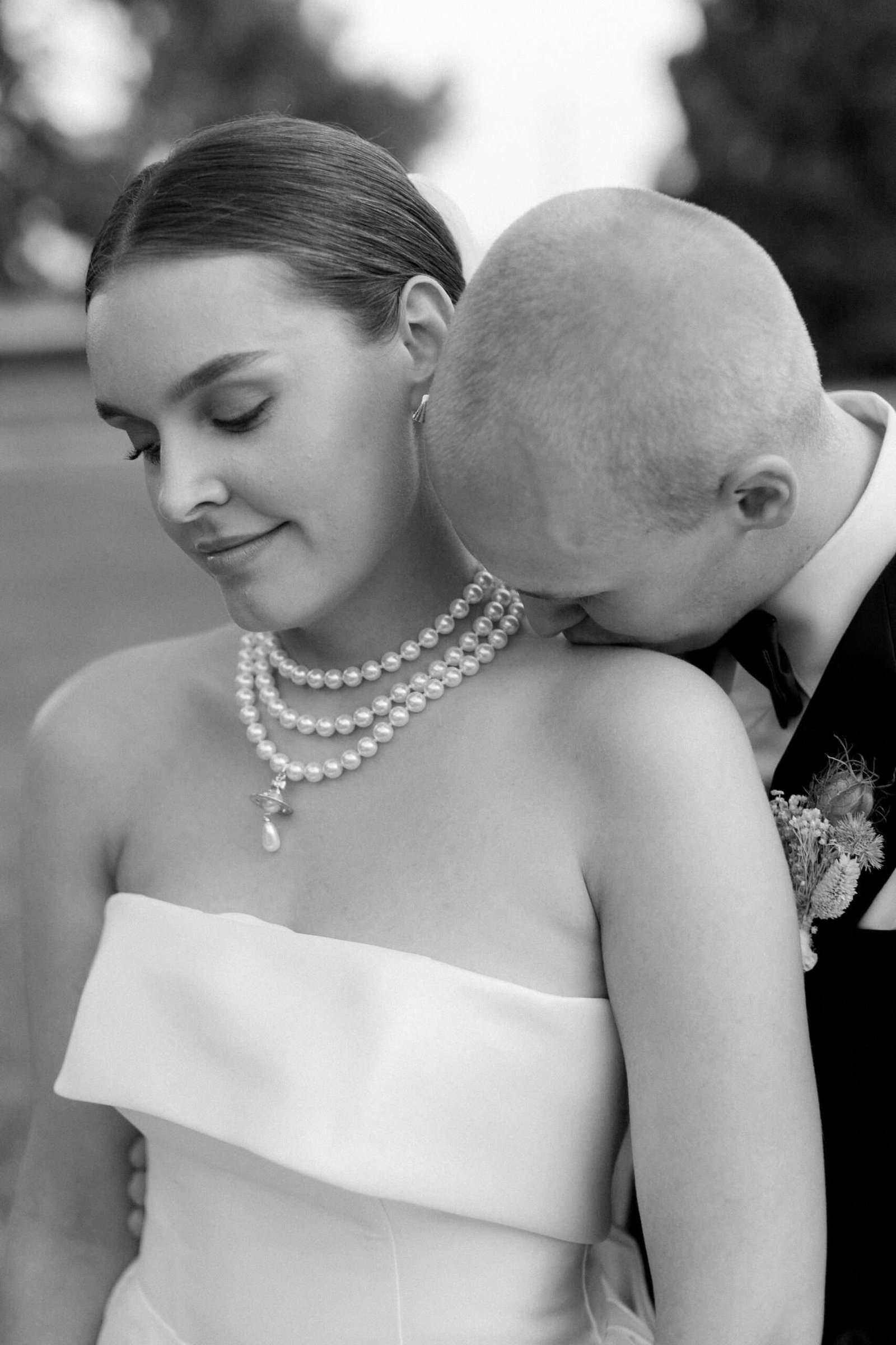 Enchanting and Exotic: Monserrate Palace Weddings In Sintra